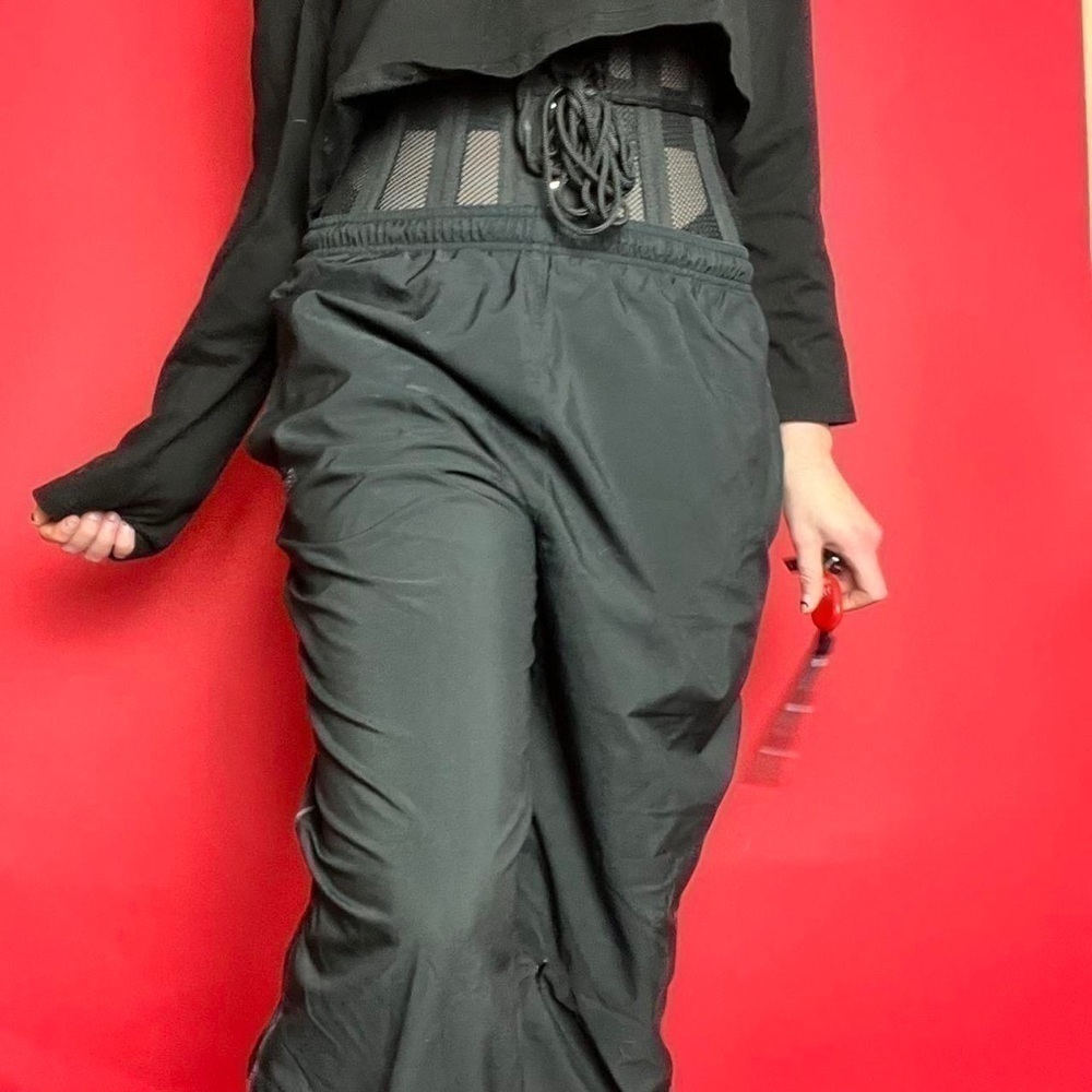 Black cargo windbreaker sweats   🖤🖤​​​​​​​​​​​​​​​​​​​​​​​